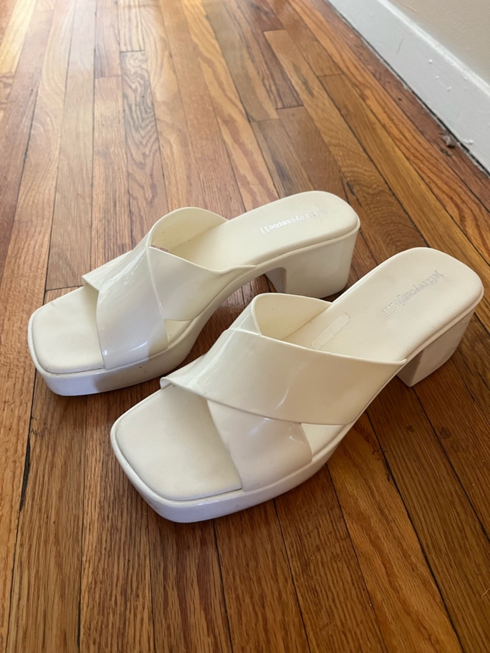 Jeffery Campbell Chunky Heel Jelly Sandals - White - 10